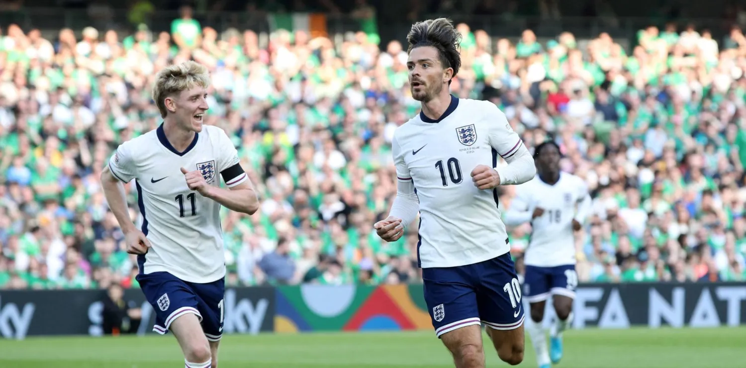 غريليش محتفلاً بهدفه في مرمى آيرلندا (أ.ف.ب)