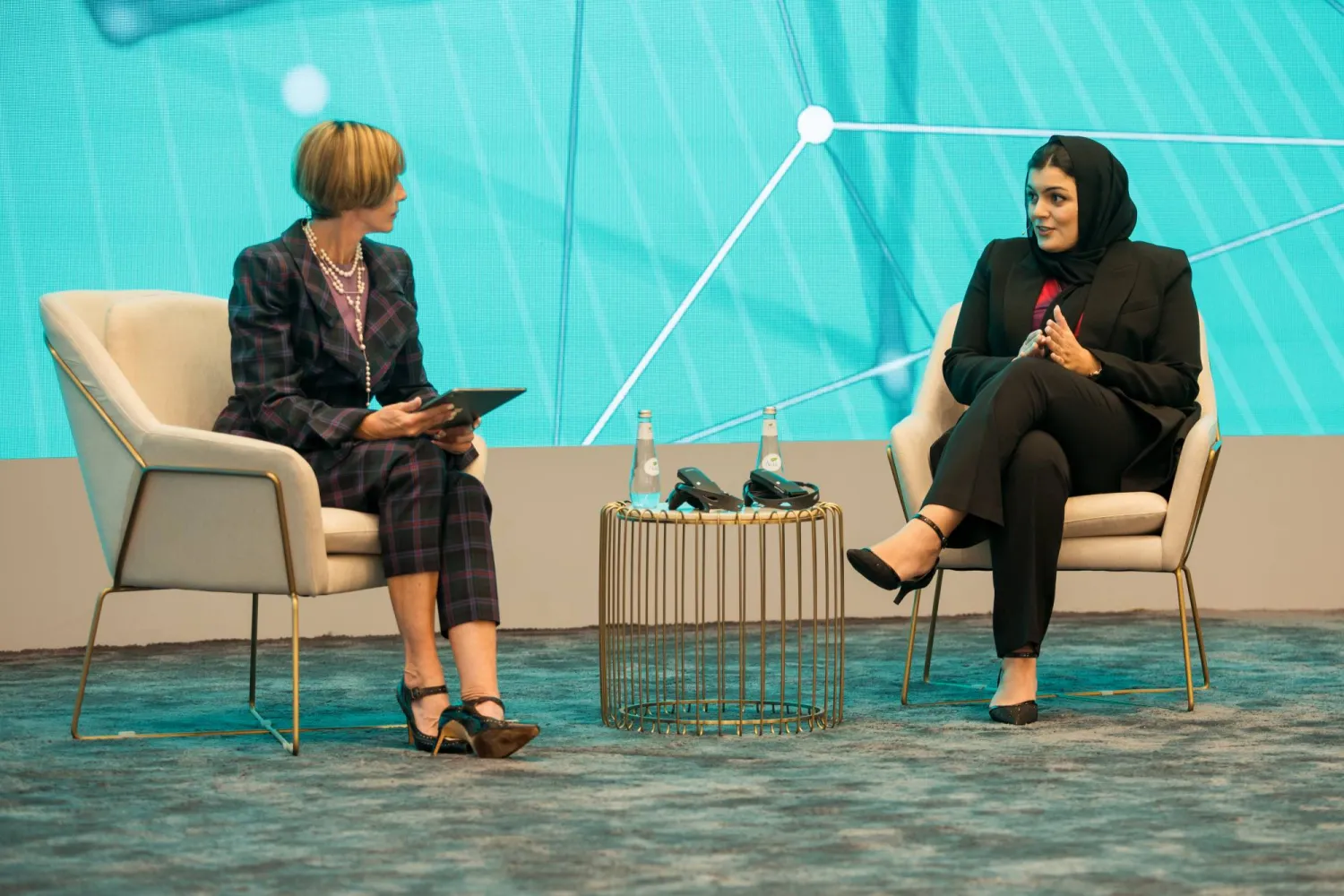 القمة ضمت ما يزيد على 456 متحدثاً من 100 دولة (الشرق الأوسط)