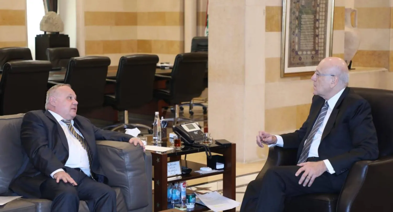 ميقاتي مجتمعاً مع سفير هنغاريا لدى لبنان فيرنز تشيلاغ (رئاسة الحكومة)