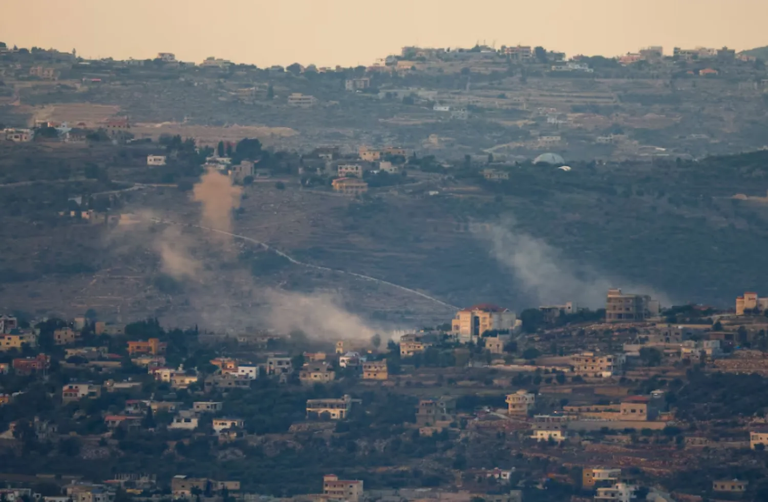 FILE: Smoke rises as seen from Israel-Lebanon border in northern Israel, November 13, 2023. REUTERS/Evelyn Hockstein Purchase Licensing Rights
