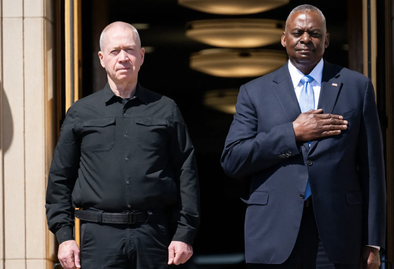 US Defense Secretary Lloyd Austin (R) welcomes Defense Minister Yoav Gallant to the Pentagon in Washington, June 25, 2024. (Saul Loeb/AFP)
