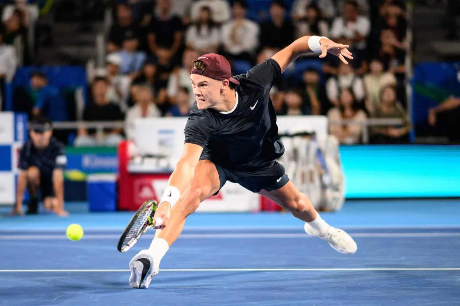 هولغر رونه (أ.ف.ب)