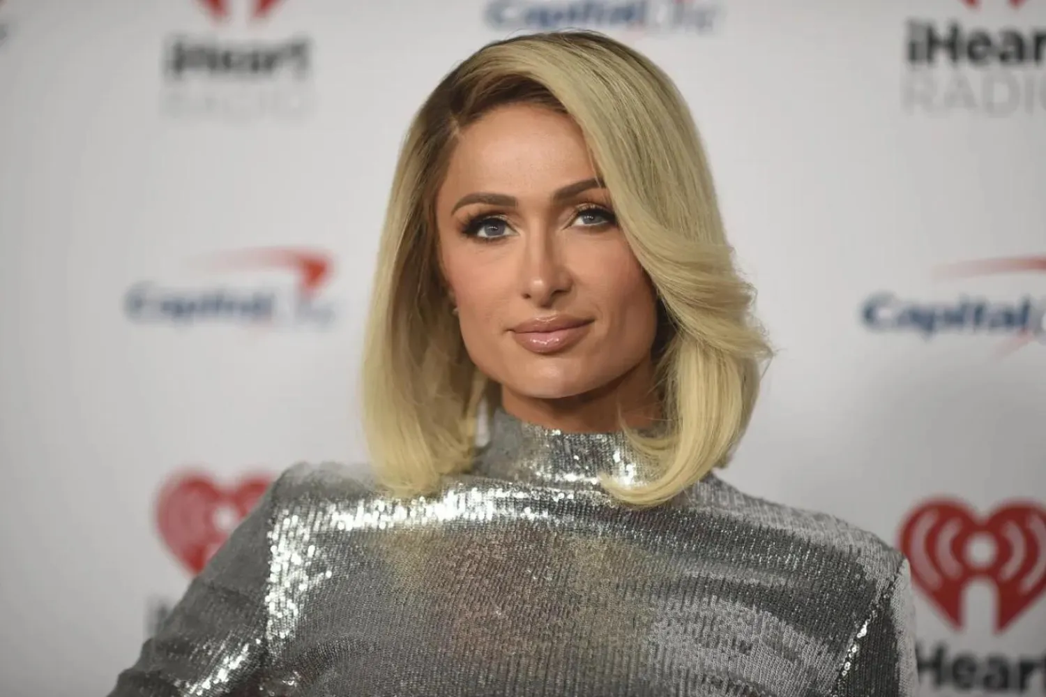 Paris Hilton, gençliğinde çok konuşkan, enerjik ve dikkati dağınık olduğunu söyledi (AP)