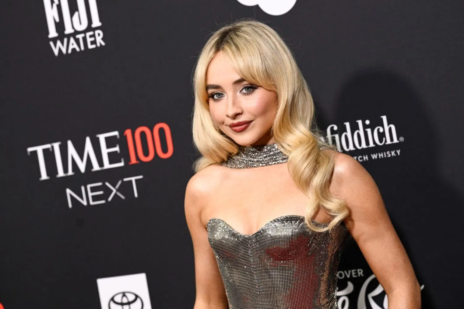 Çarşamba düzenlenen etkinlik, yıldızlar geçidine sahne oldu (Evan Agostini/Invision/AP)