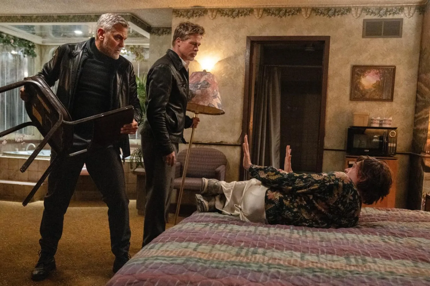 Yalnız Kurtlar henüz gösterime girmeden devam filminin de çekileceği açıklanmıştı (Apple)