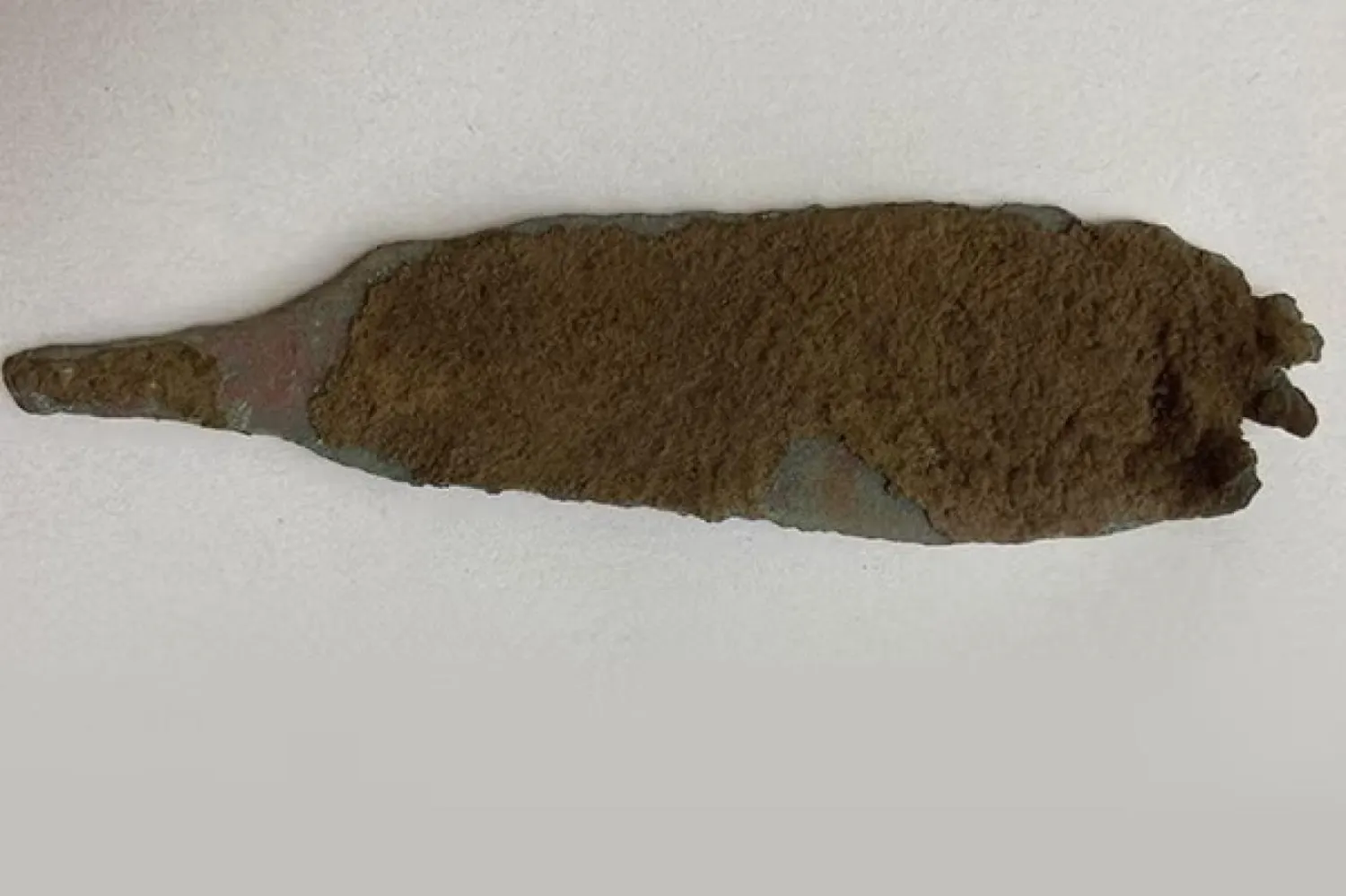 MÖ üçüncü bin yılın ikinci yarısına ait, saplı bakır hançer (Federico Bernardini/Ca’ Foscari Üniversitesi)