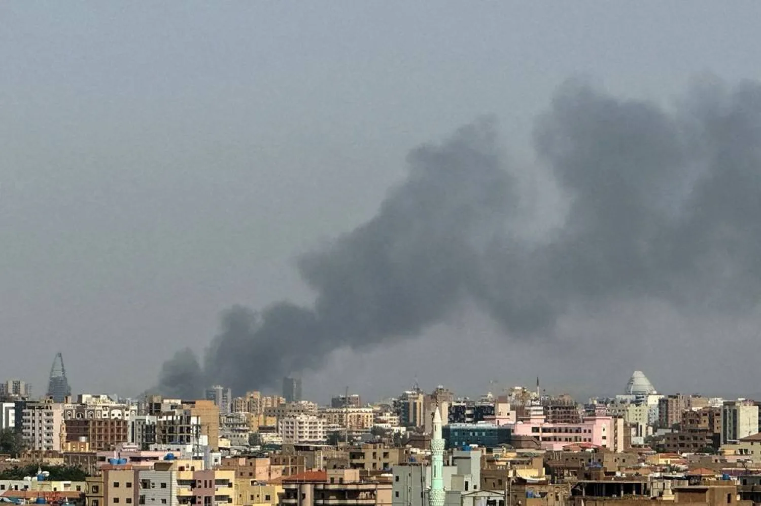 Smoke billows during air strikes in central Khartoum as the Sudanese army attacks positions held by the paramilitary Rapid Support Forces (RSF) throughout the Sudanese capital on September 26, 2024. (AFP)
