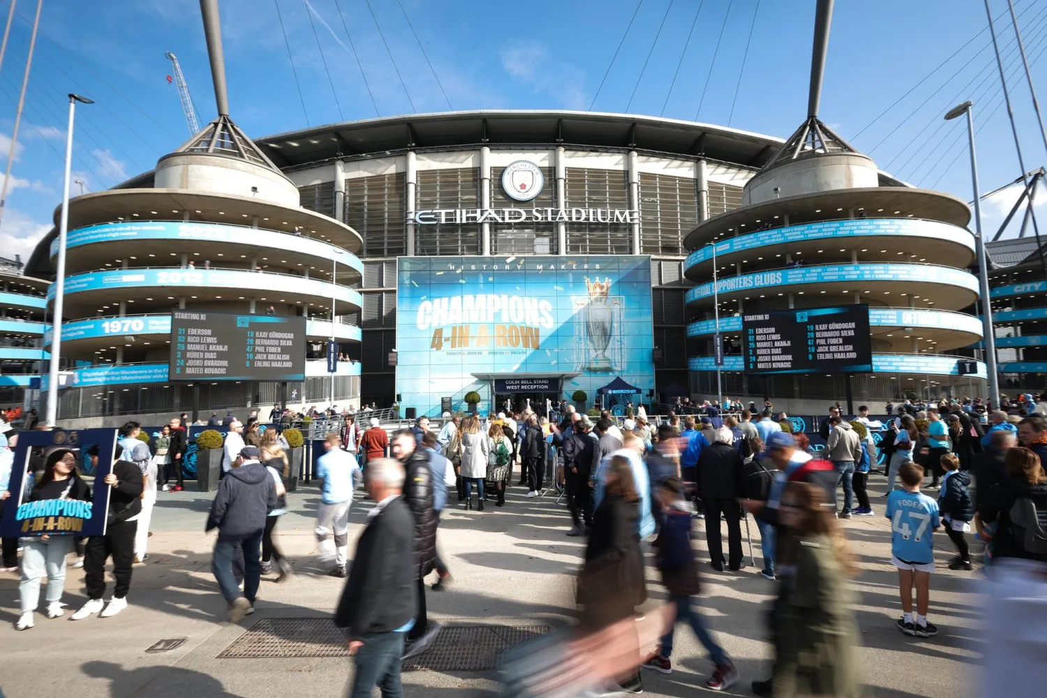 مانشستر سيتي اتهم رابطة الدوري الإنجليزي لكرة القدم بـ«تضليل» الأندية (إ.ب.أ)