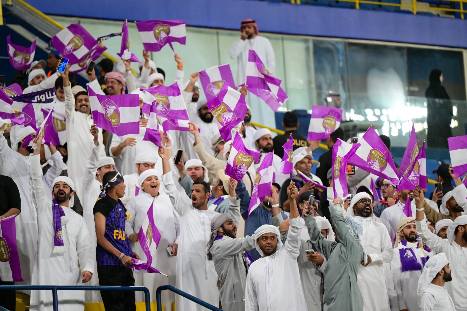 جماهير العين ستحصل على 2200 مقعد في مباراة فريقها أمام الأهلي (الشرق الأوسط)