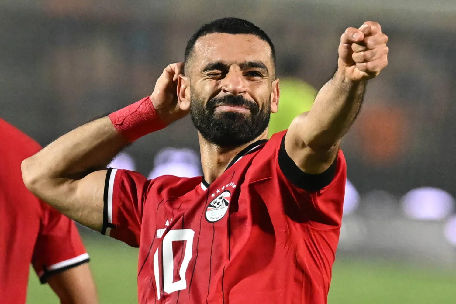 صلاح محتفلاً بهدفه في موريتانيا (إ.ب.أ)