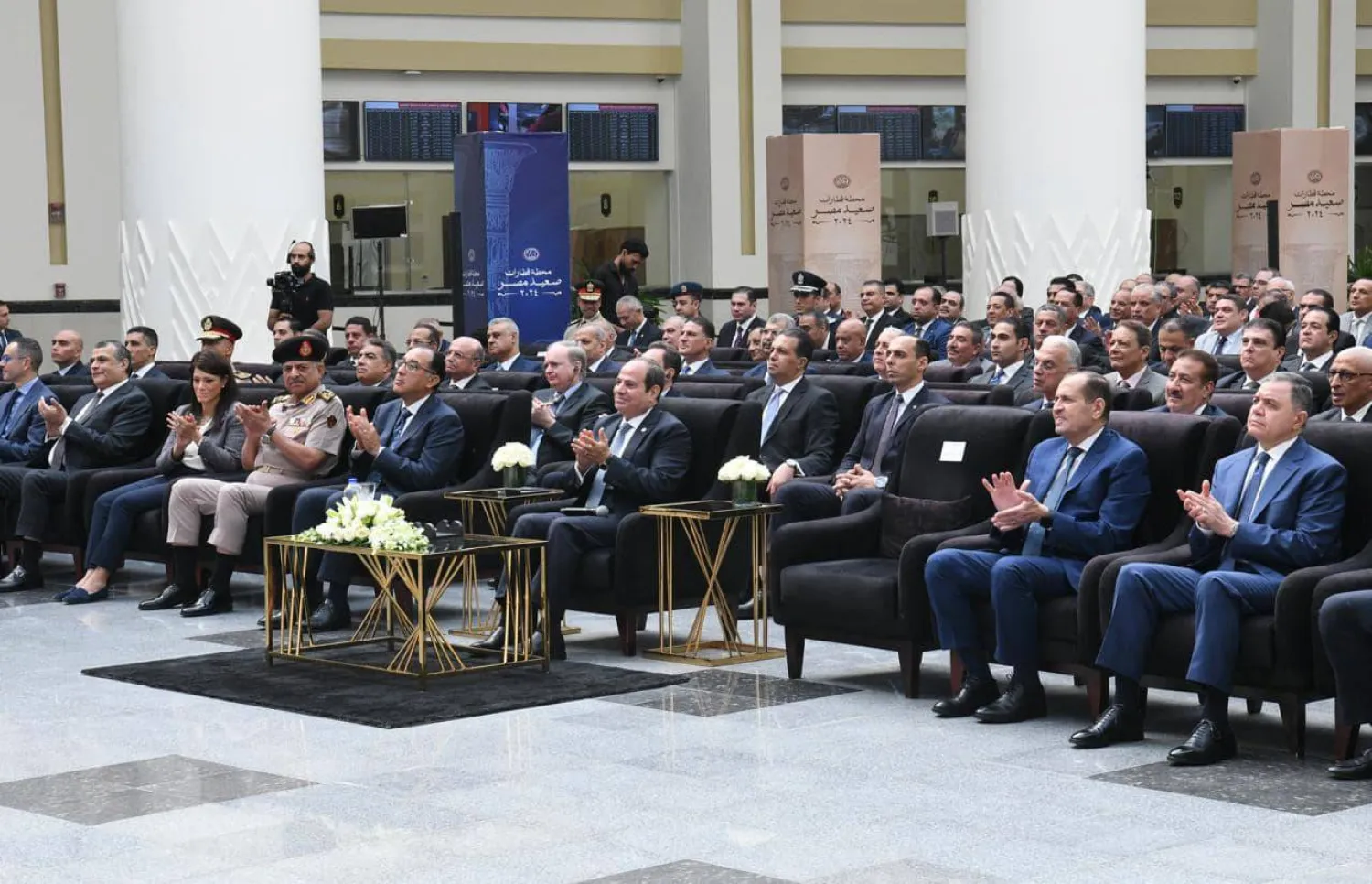 السيسي تحدّث عن السادات خلال افتتاح محطة قطارات «بشتيل» بالجيزة (الرئاسة المصرية)