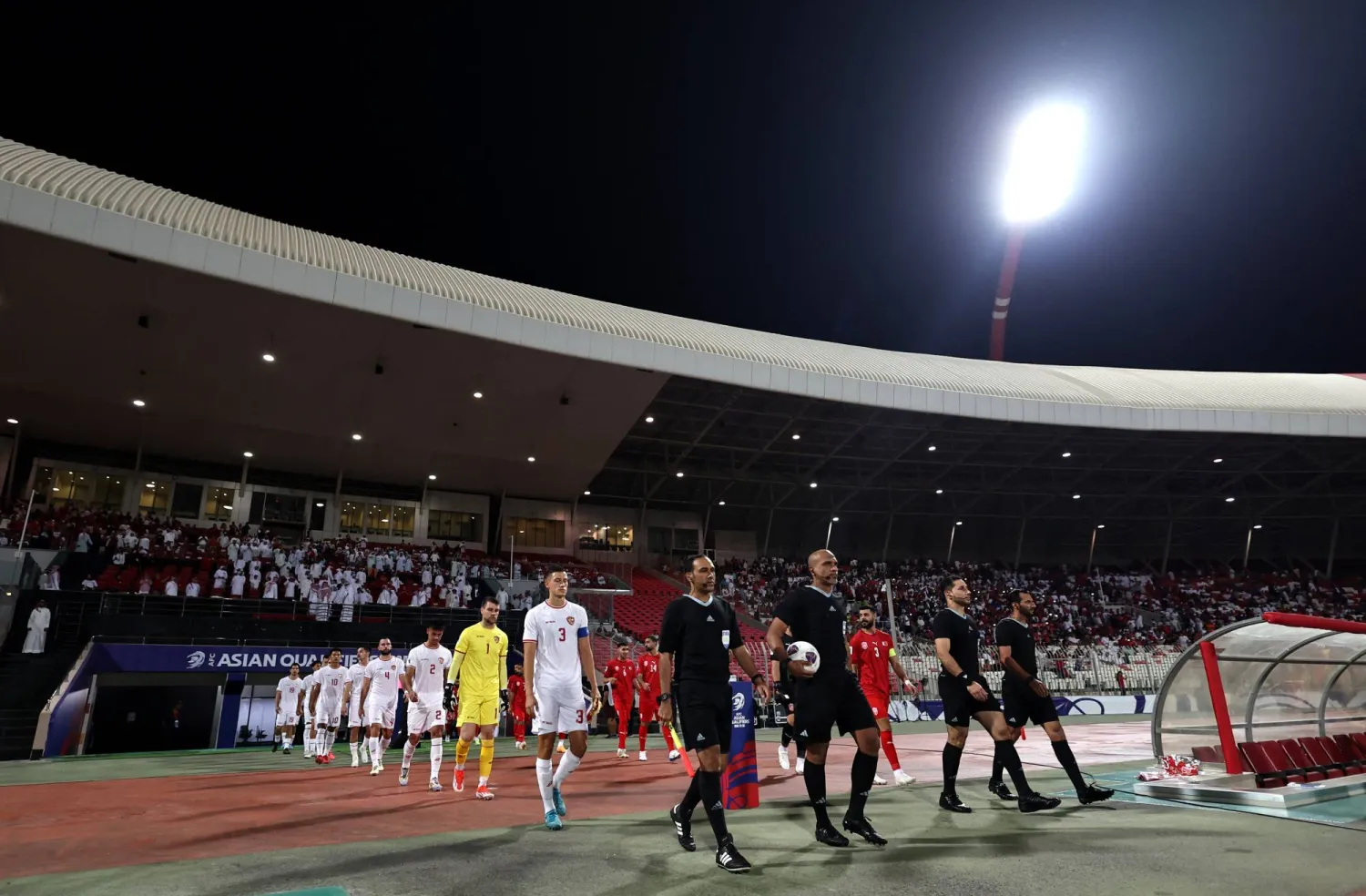 الاتحاد العماني أكد رفضه المطلق لمثل هذه السلوكيات (رويترز)