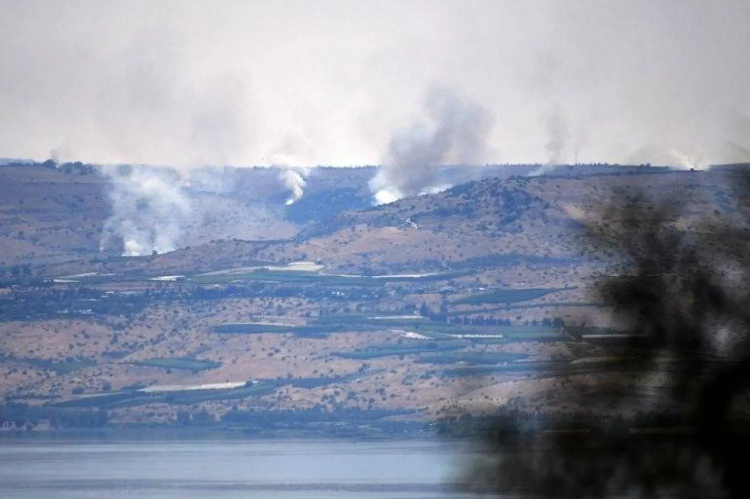 Hizbullah'ın işgal altındaki Suriye Golan'ını füzelerle bombalaması (Arşiv-Reuters)