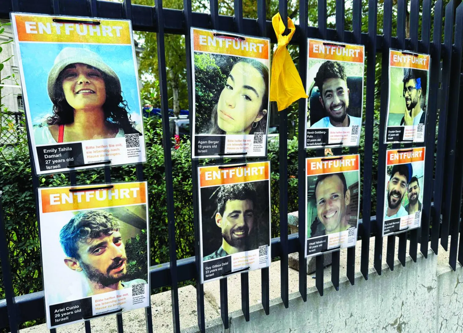 عائلات المحتجزين الإسرائيليين في غزة تشكو من أن الحكومة تتجاهل مصيرهم (أ.ف.ب) 