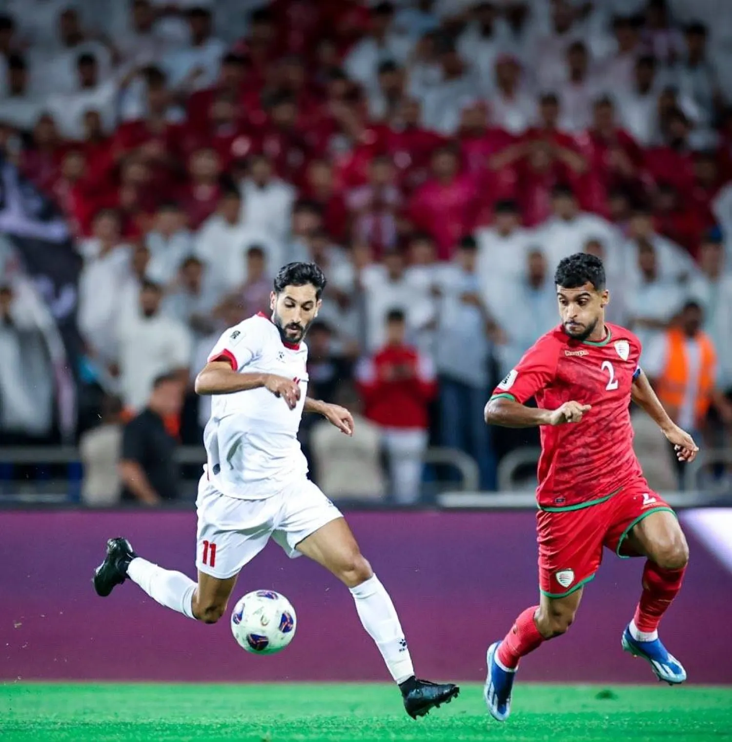 يعيش منتخب الأردن لحظات من النشوة والسعادة بعد الفوز بشكل مريح على منافسه منتخب عمان (المنتخب الأردني)