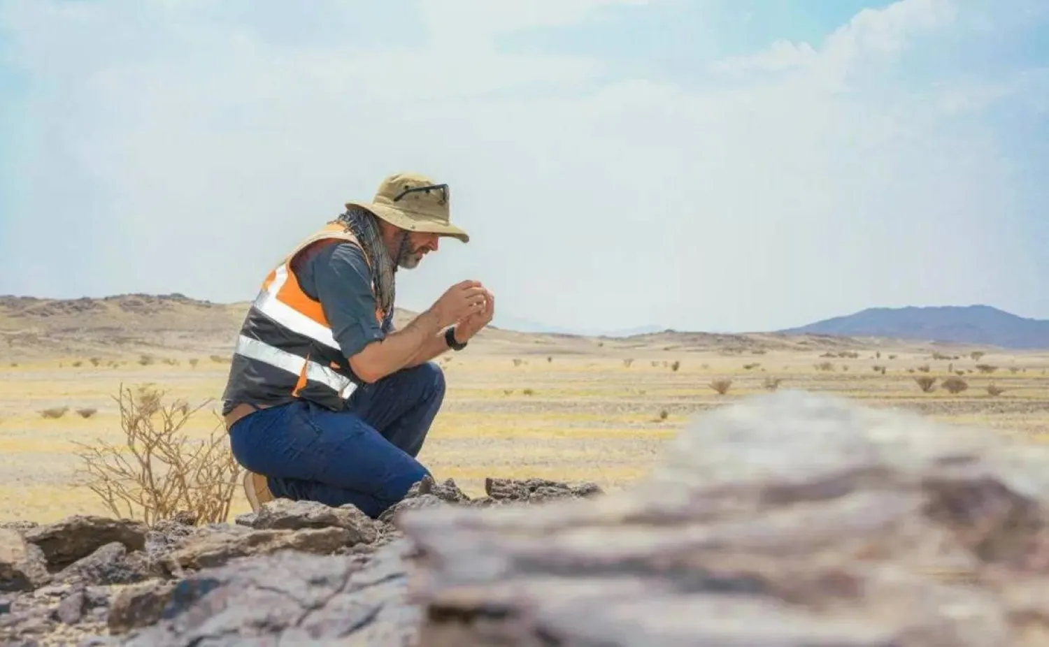 A field visit organized by the Saudi Ministry of Industry for local and foreign companies to mining sites in the Kingdom. (SPA) 