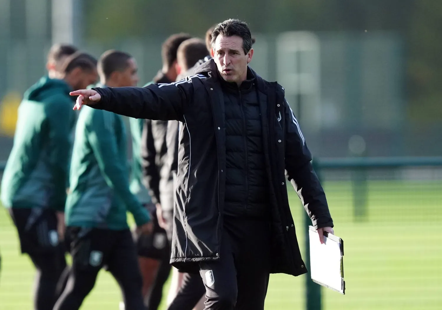 إيمري يقود أستون فيلا للانتصارات في دوري أبطال أوروبا (د.ب.أ)