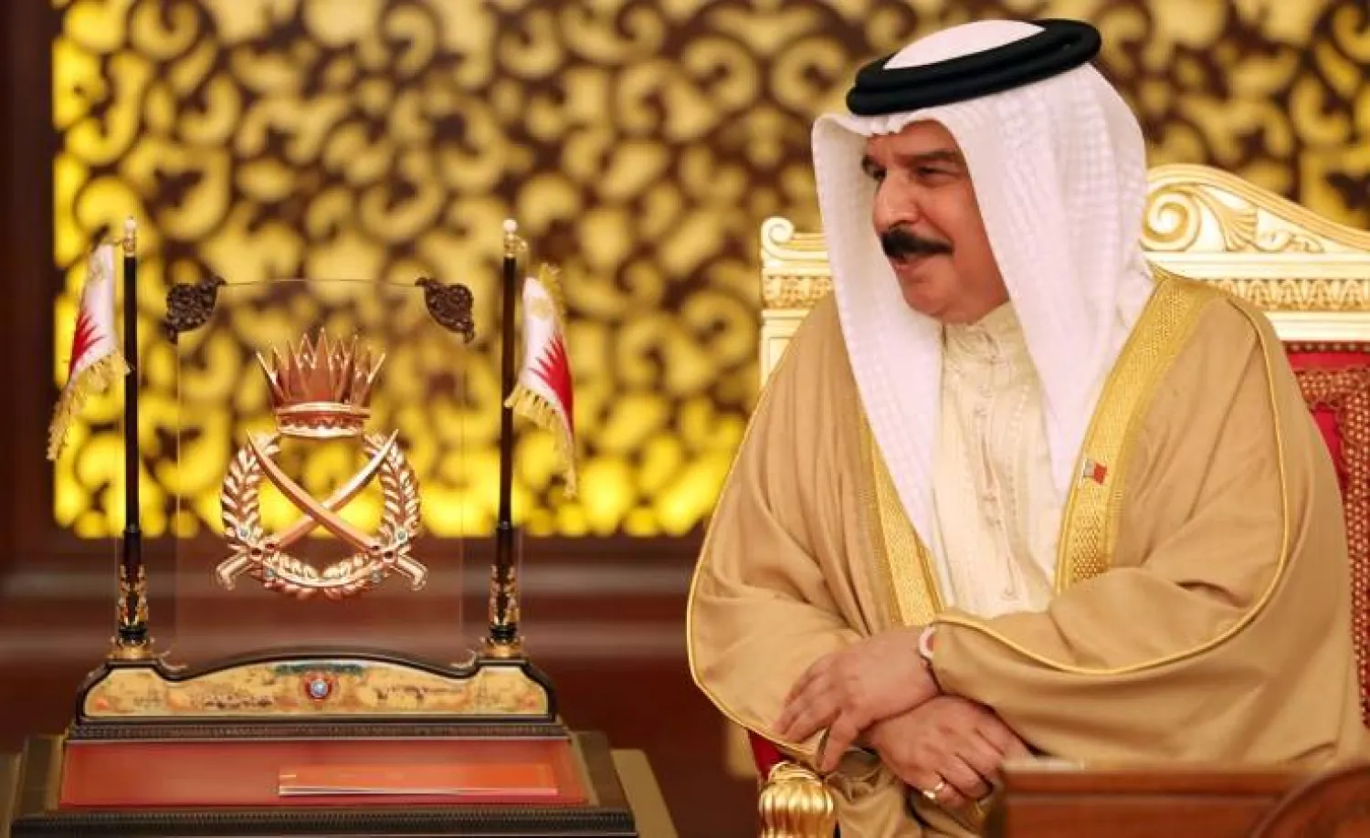 ملك البحرين يستقبل عراقجي ويبحثان جهود خفض التصعيد