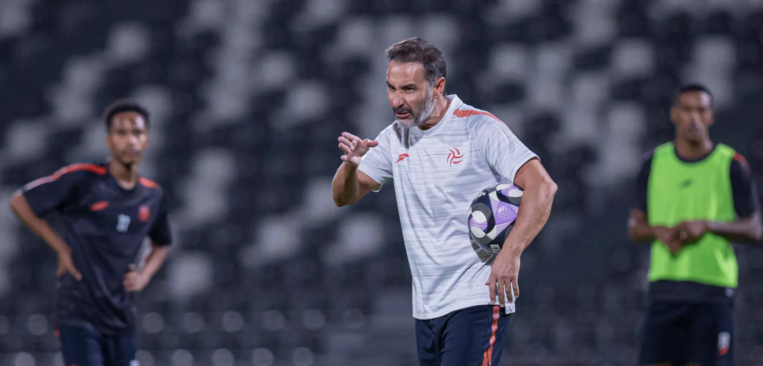 بيريرا مدرب فريق الشباب (نادي الشباب)