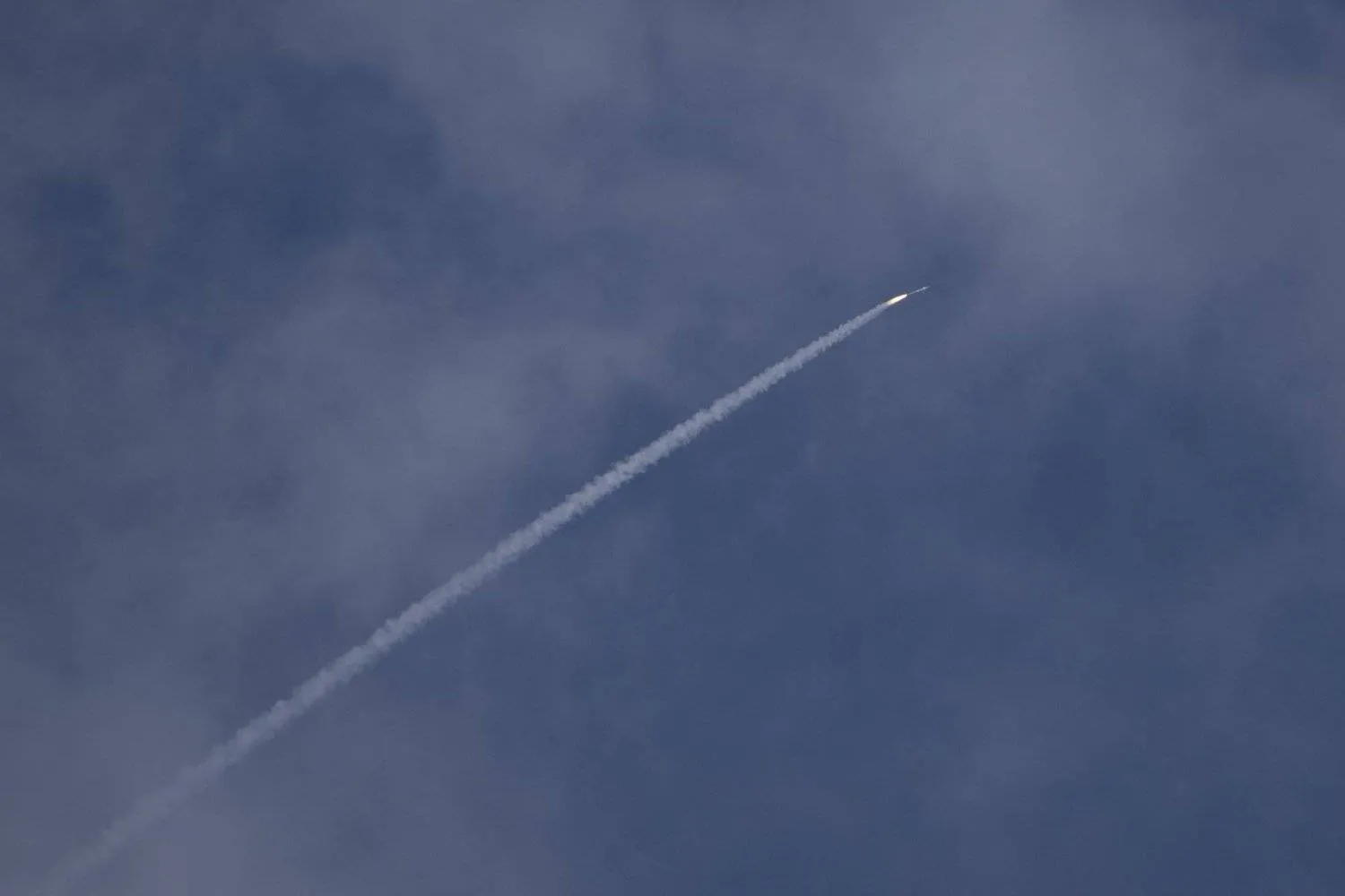 منظومة الدفاع الجوي الإسرائيلية تعترض صواريخ أطلقت من لبنان (أرشيفية - أ.ب)