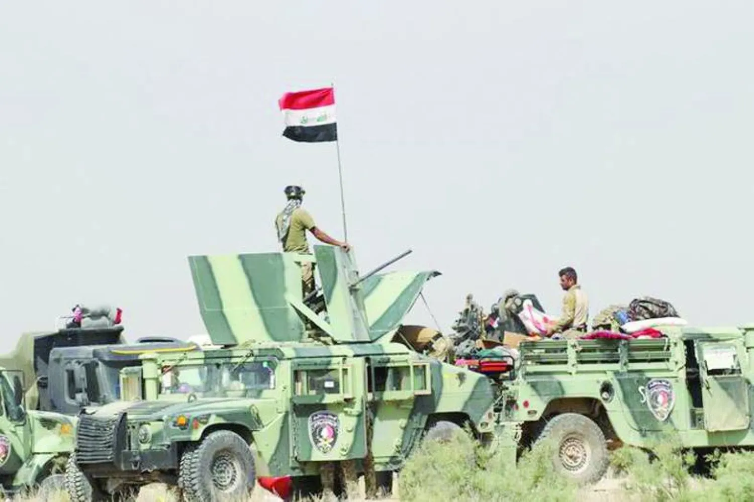 Irak ordusu konvoyu (Reuters)