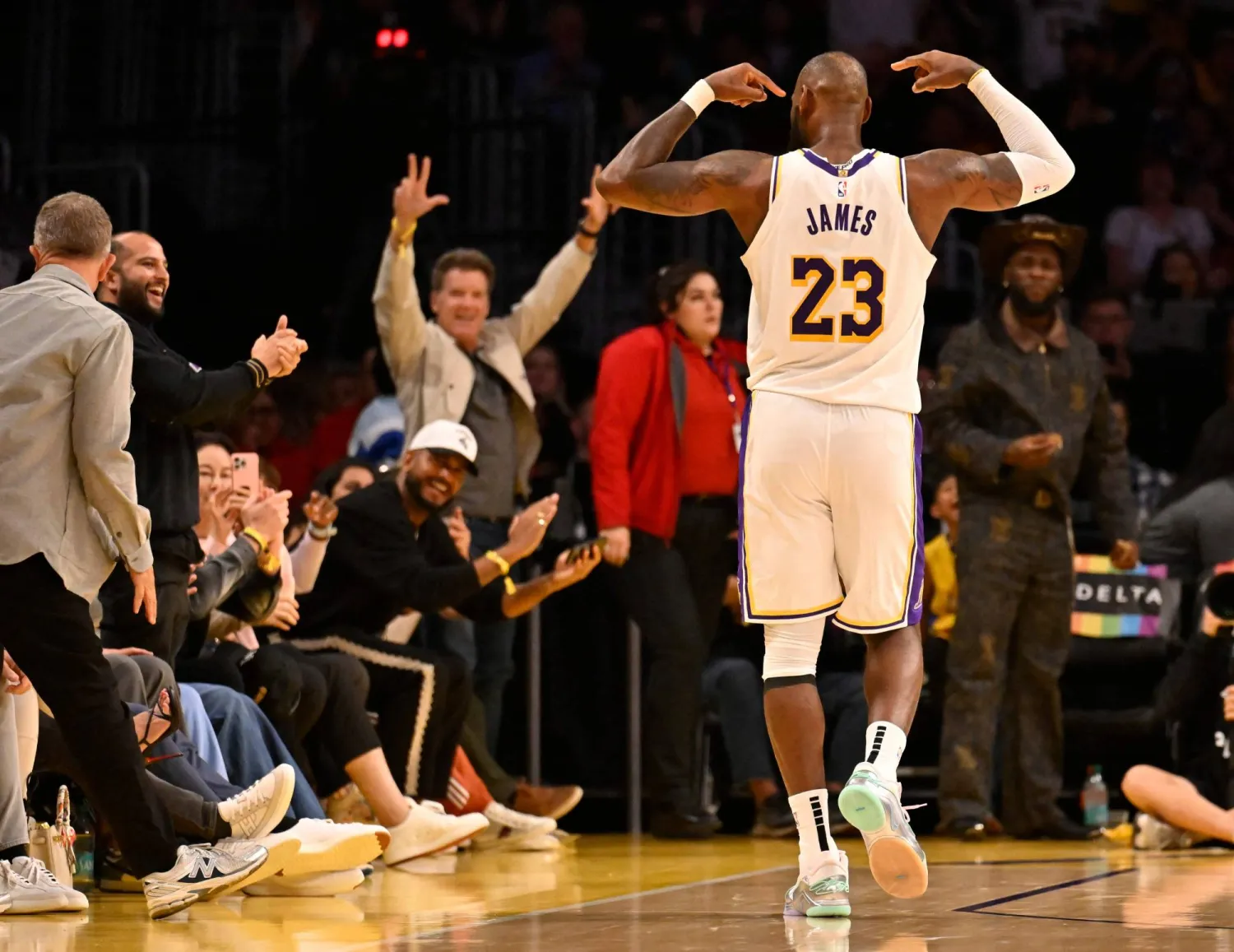 ليبرون جيمس (أ.ف.ب)