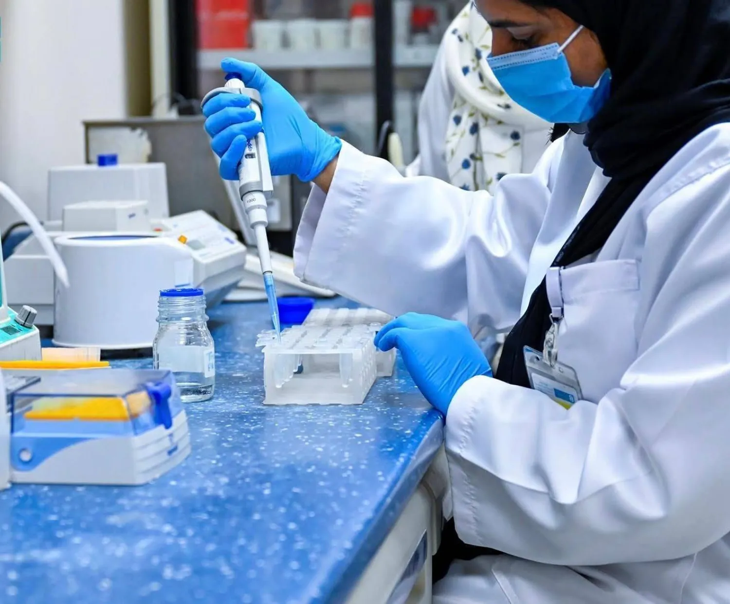 المعامل الصحية تنتشر في نحو ٢٢ جهة تشمل الجامعات والمختبرات ومراكز الأبحاث في مناطق المملكة (واس)