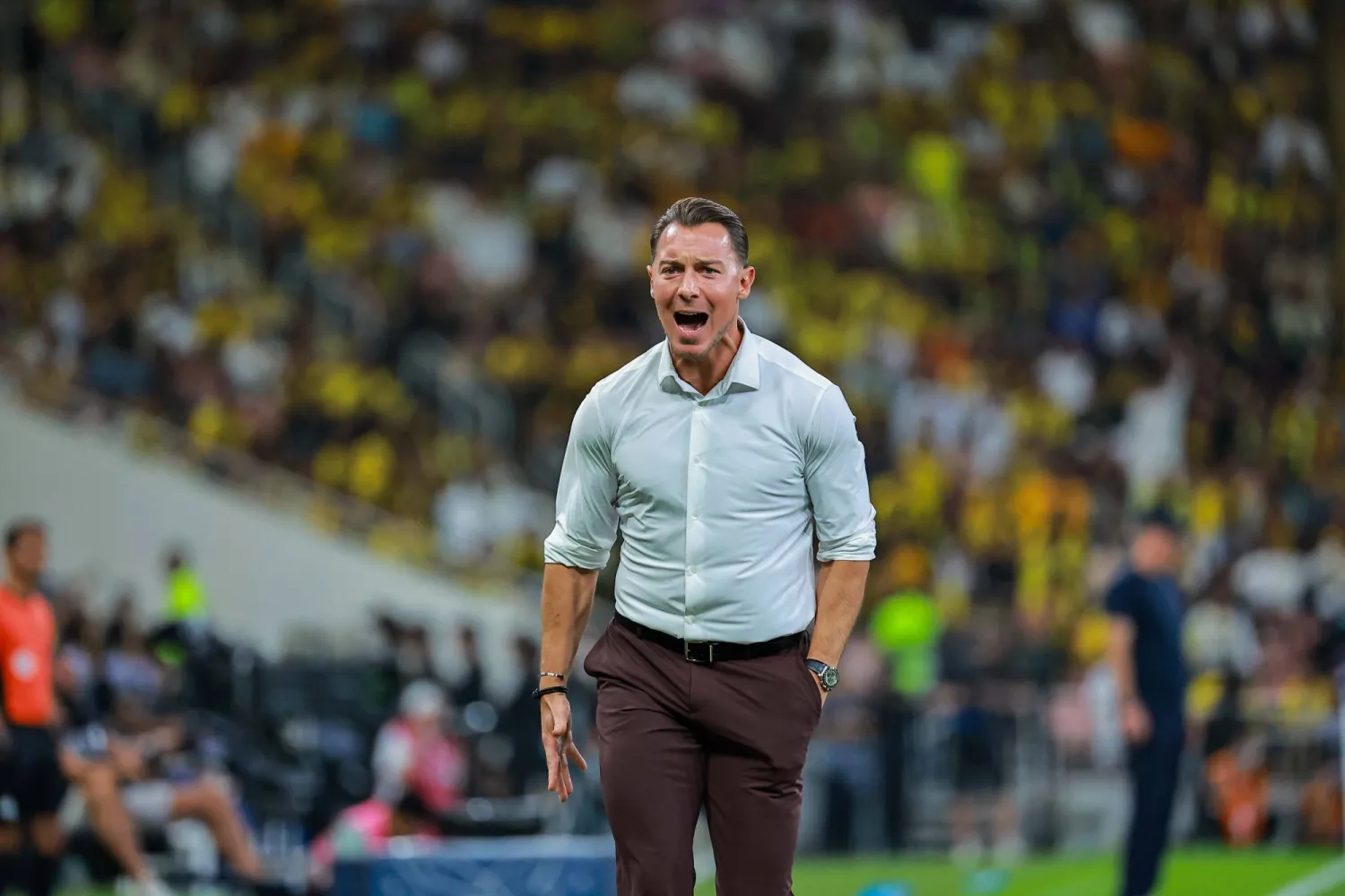 الألماني ماتياس يايسله مدرب فريق الأهلي (تصوير: محمد المانع) 