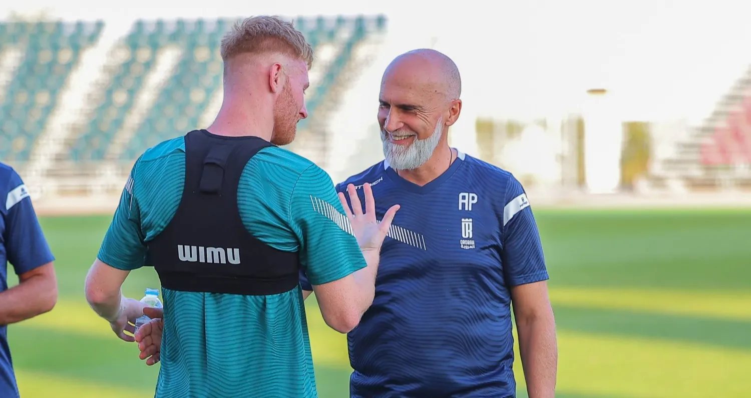 ألفارو باتشيكو مدرب العروبة تلقى خسارة كبيرة أمام الأخدود (نادي العروبة) 