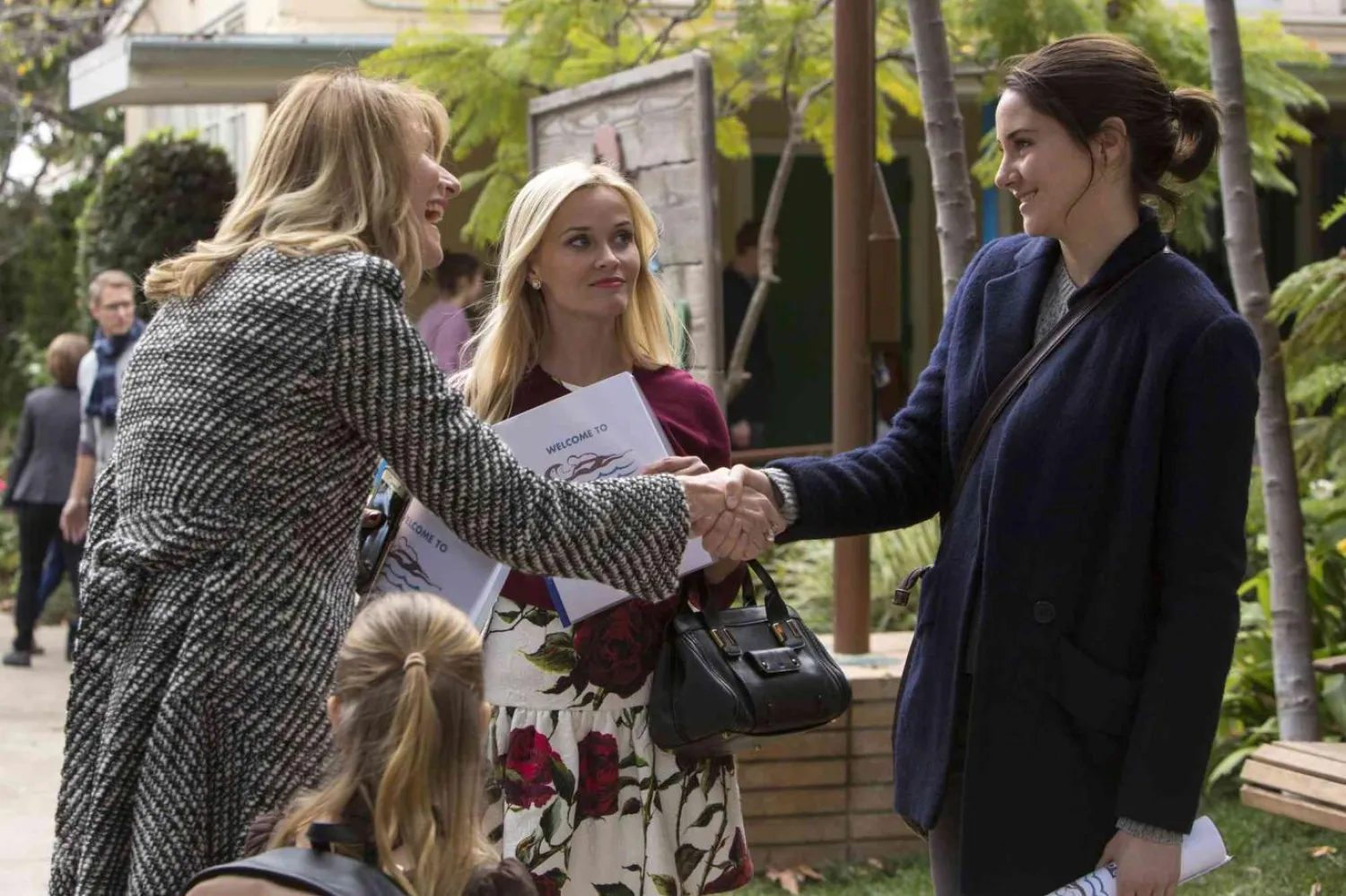 David E. Kelley tarafından uyarlanan ve 2017'den 2019'a kadar iki sezon süren hit drama dizisi, 8 Emmy kazandı (HBO) 