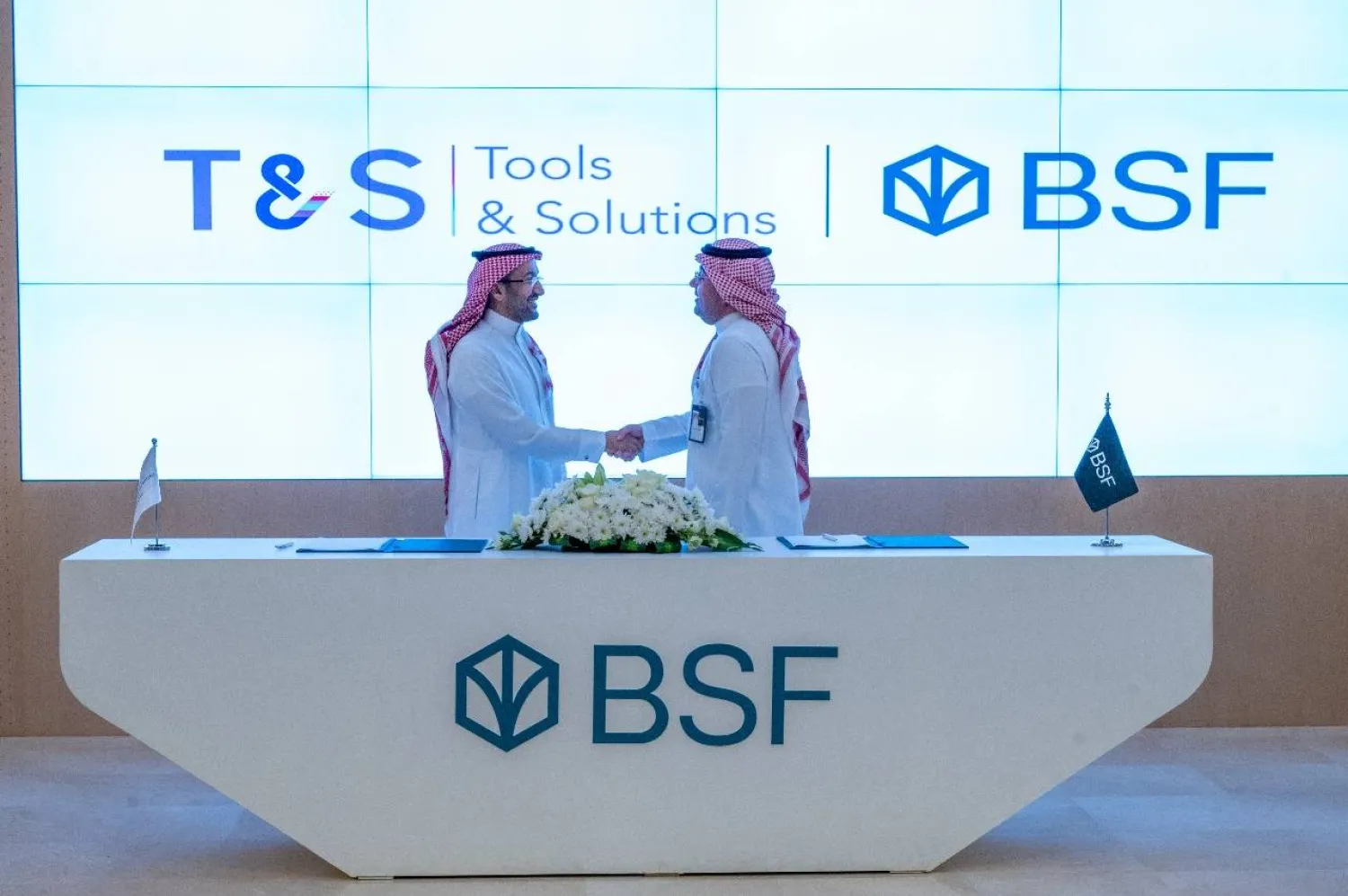 «أدوات وحلول» توقّع مذكرة تفاهم مع «البنك السعودي الفرنسي BSF»