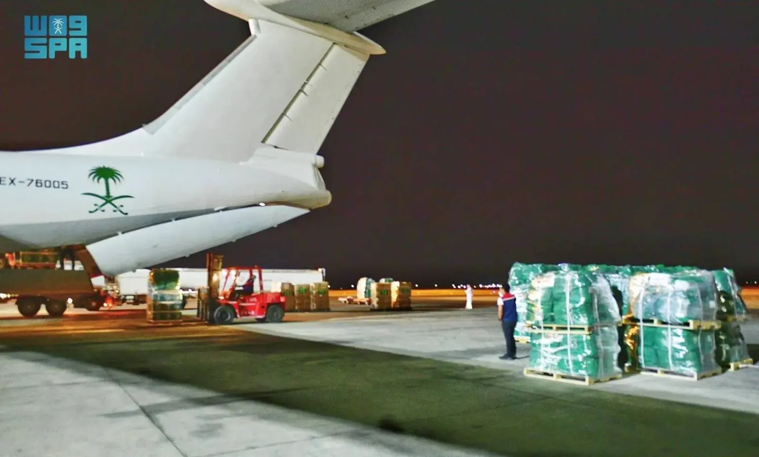 20th Saudi relief plane departs for Lebanon. (SPA)