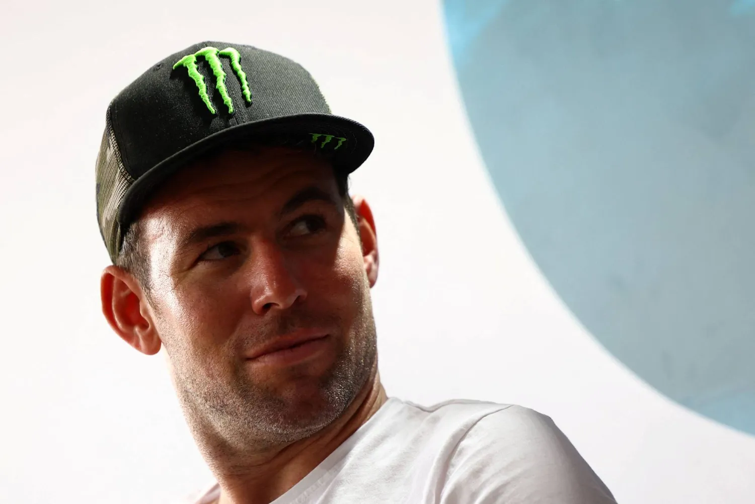 نجم سباقات الدراجات الهوائية البريطاني مارك كافنديش يعلن اعتزاله (رويترز)