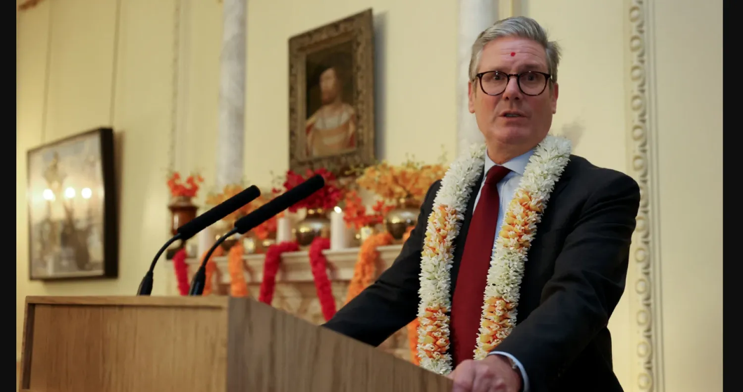 İngiltere Başbakanı Keir Starmer, Londra'daki Diwali Işık Bayramı kutlamasında konuşuyor (Reuters)