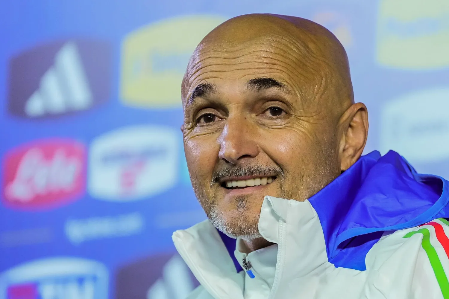 لوتشيانو سباليتي المدير الفني لمنتخب إيطاليا (د.ب.أ)