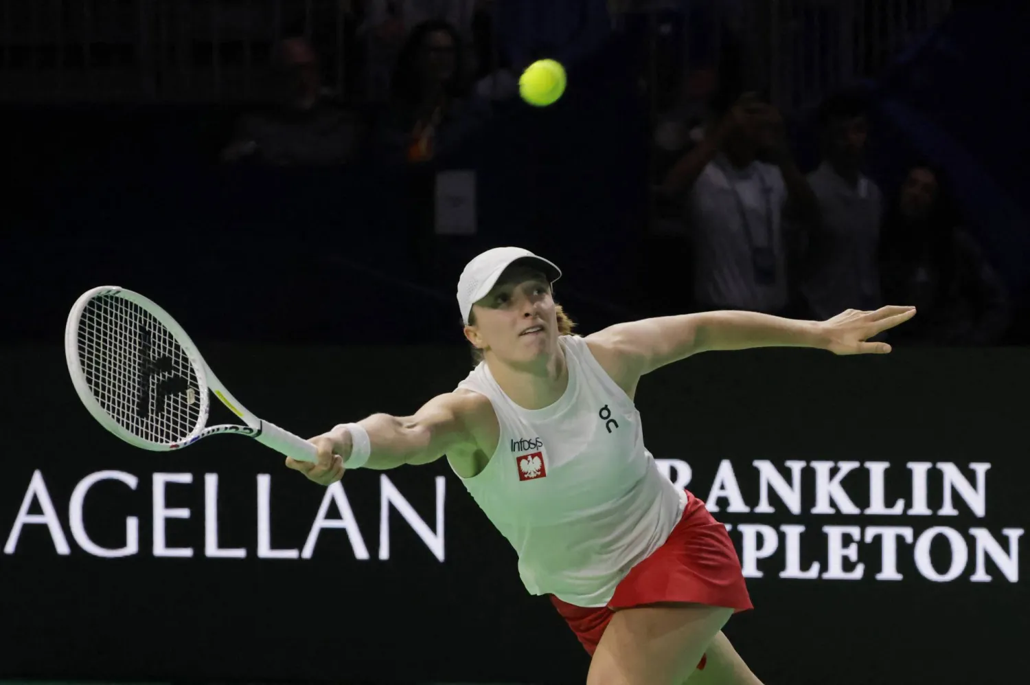 شِفيونتيك قالت إن المواجهة كانت مرهقة (رويترز)