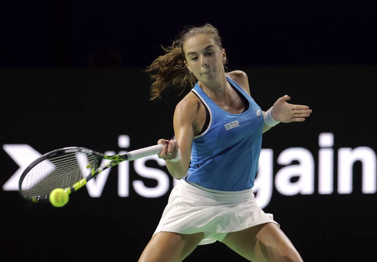 الإيطالية لوسيا برونزيتي تألقت في كأس بيلي جين كينغ (رويترز)