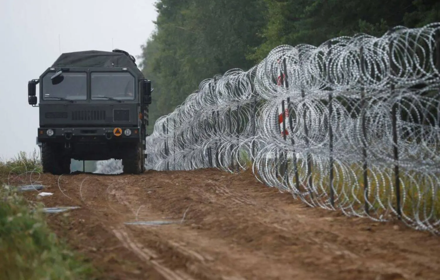 عربة عسكرية في شوارع كالينينغراد (أرشيفية - رويترز)