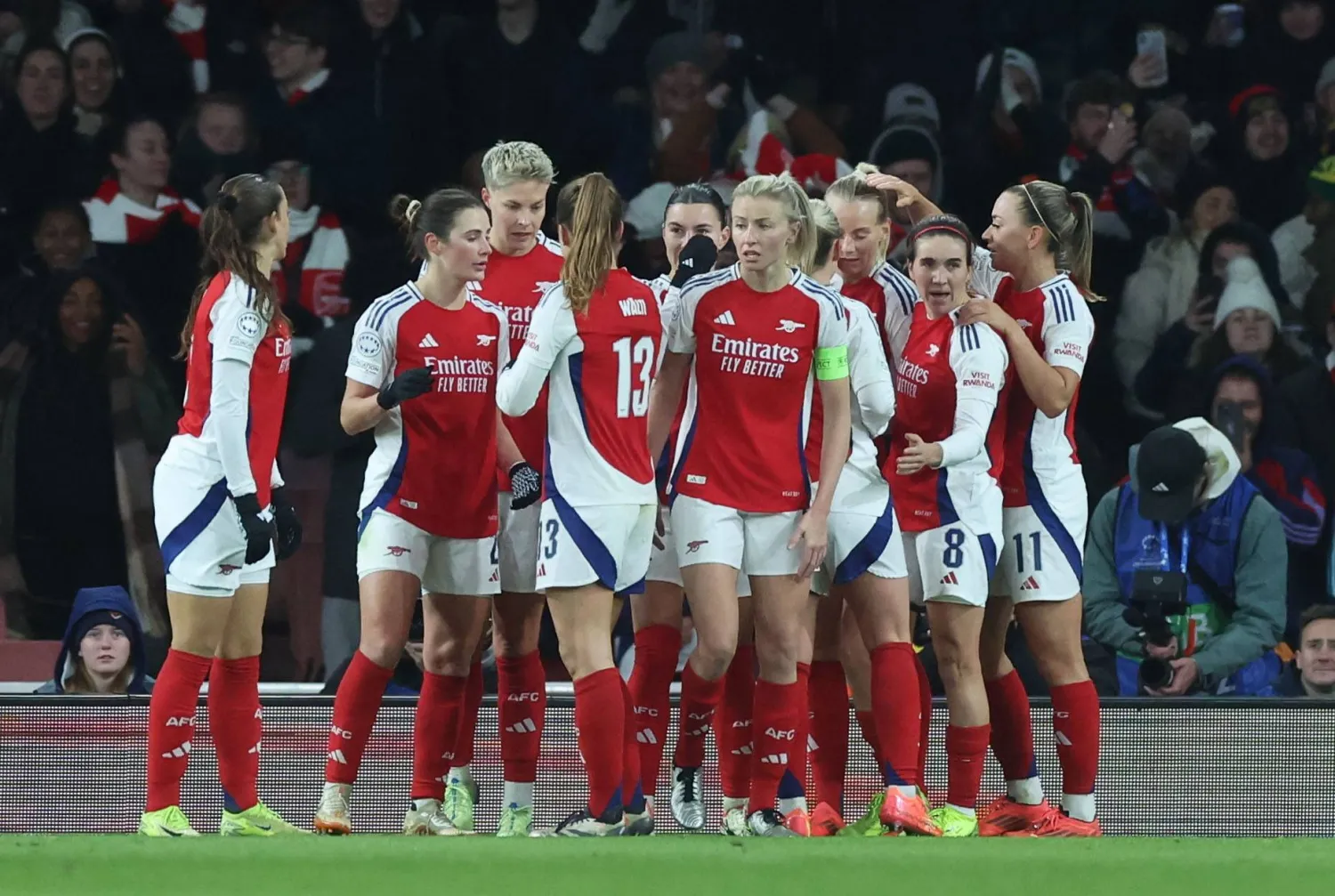 Arsenal celebrate after scoring the 1-0 goal during the UEFA Women's Champions League soccer match between Arsenal Women and Juventus Women at the Emirates Stadium in London, Britain, 21 November 2024.  EPA/NEIL HALL