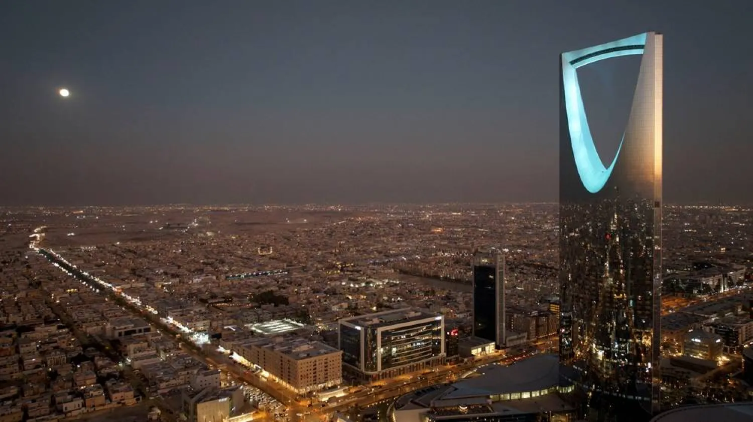 A drone view shows the last supermoon of 2024 dubbed "Beaver Moon" during early hours of moon-rise over Riyadh, Saudi Arabia, November 15, 2024. (Reuters) 