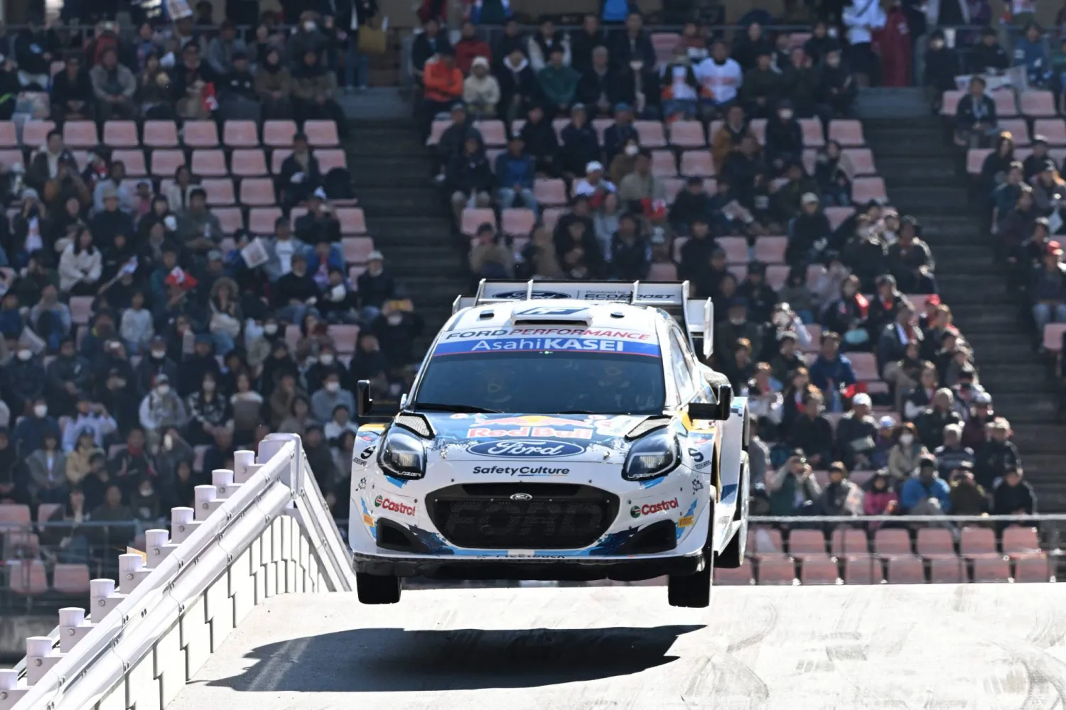 ستكون مهمة السائق الفرنسي المساهمة في تتويج العلامة التجارية الكورية الجنوبية بلقب الصانعين (أ.ف.ب)