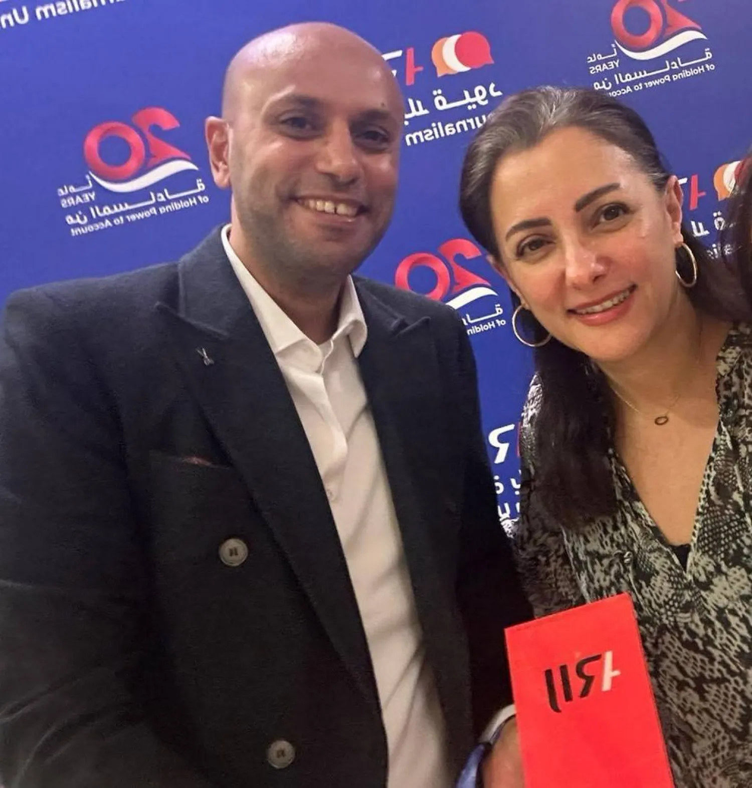 الصحافي سامح اللبودي والزميلة بيسان الشيخ من «الشرق الأوسط»