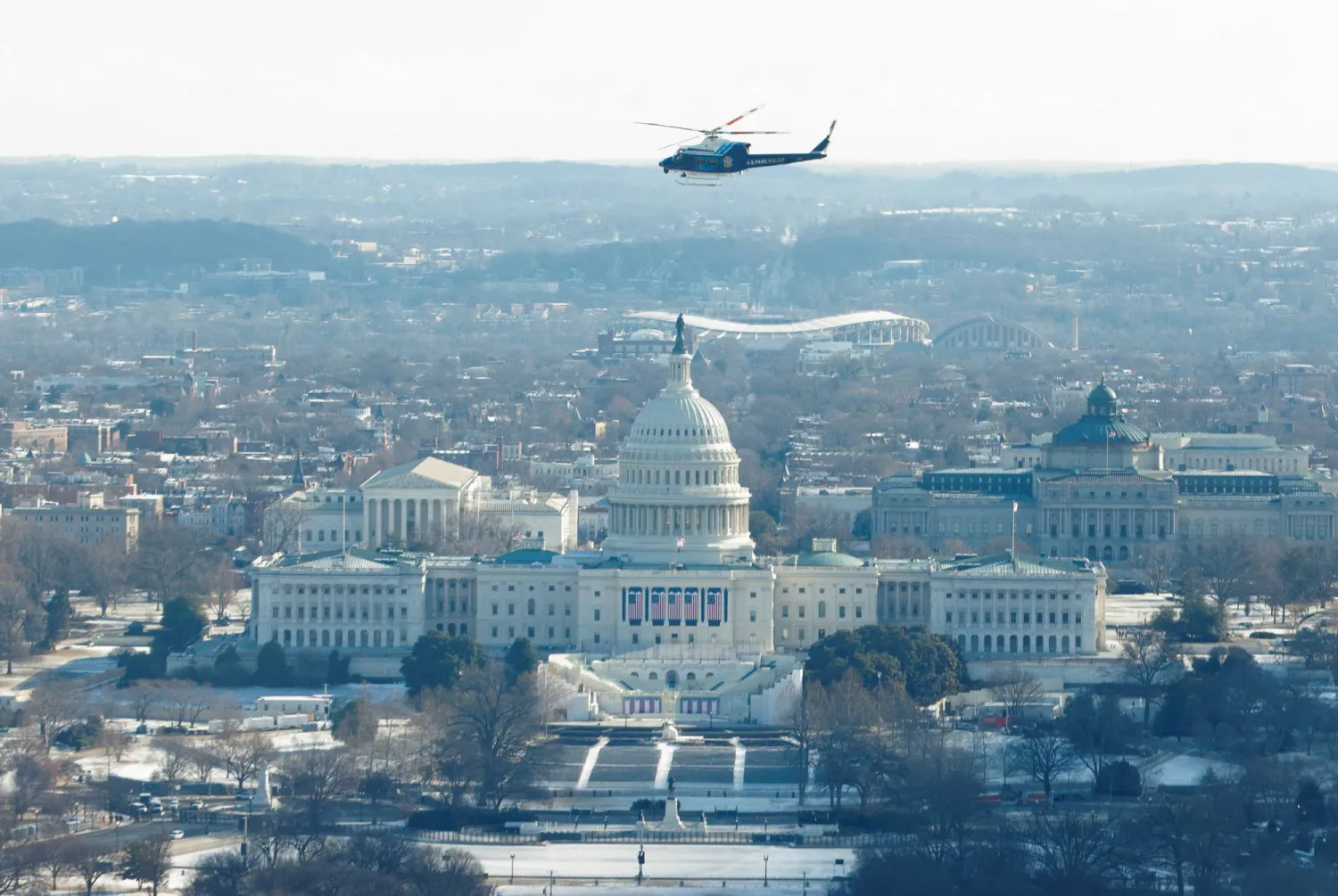 صورة خارجية لمبنى الكونغرس الأميركي يوم تنصيب ترمب في العاصمة واشنطن في 20 يناير 2025 (رويترز)