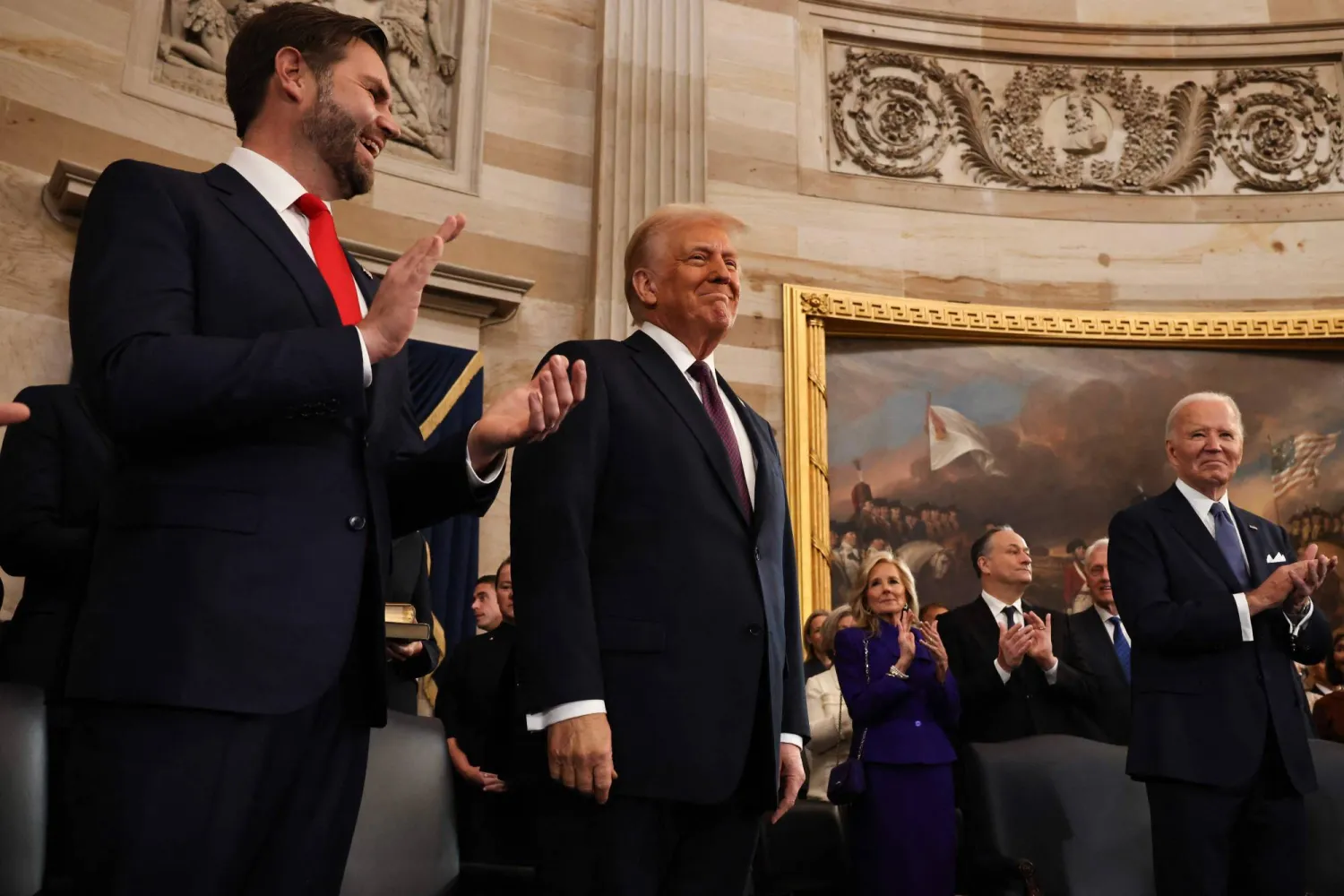 الرئيس الأميركي المنتخب دونالد ترمب خلال حفل تنصيبه في مبنى الكابيتول الأميركي في 20 يناير 2025 في واشنطن (أ.ف.ب)