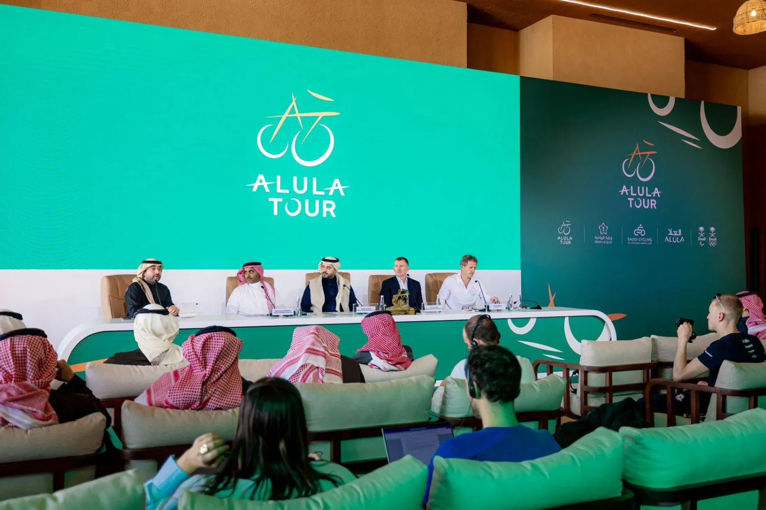 سباق «طواف العُلا» للدراجات سينطلق الأربعاء المقبل (طواف العُلا) 