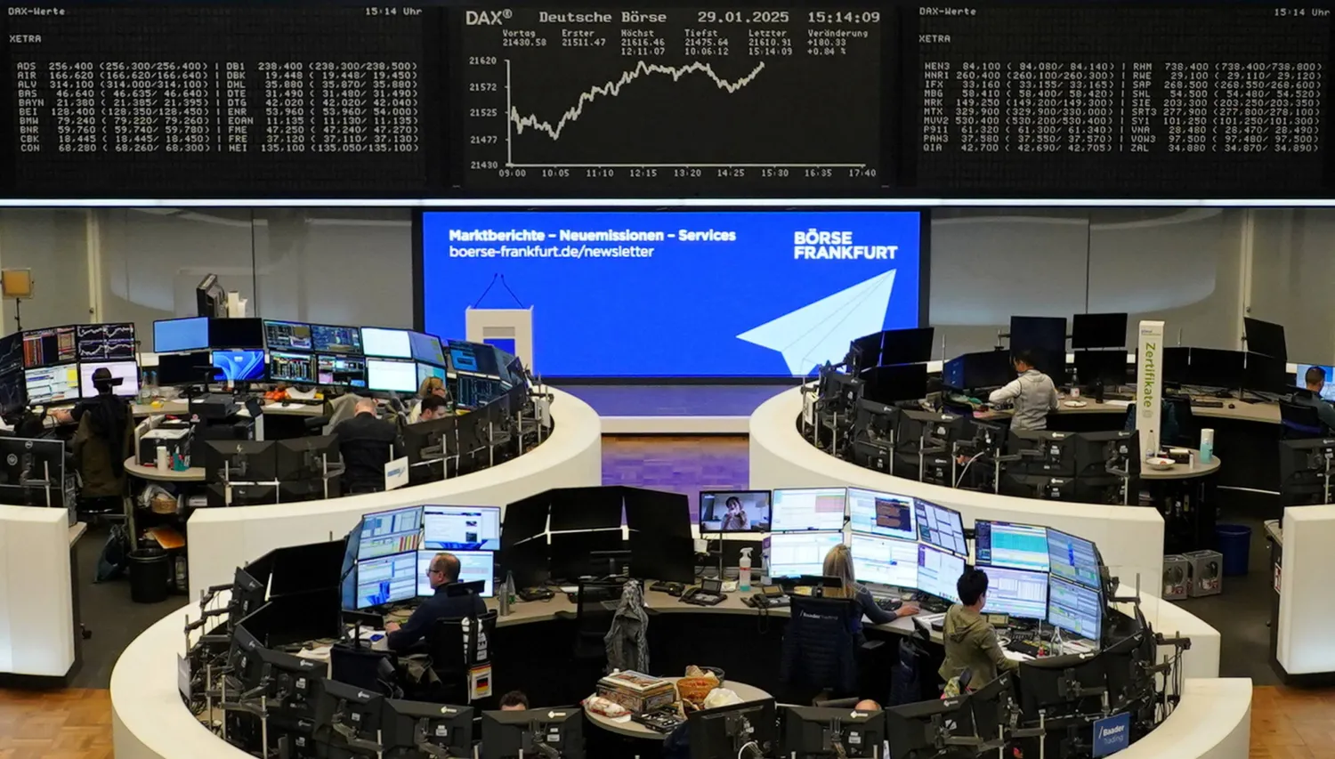 مؤشر الأسهم الألماني «داكس» في بورصة فرانكفورت (رويترز)
