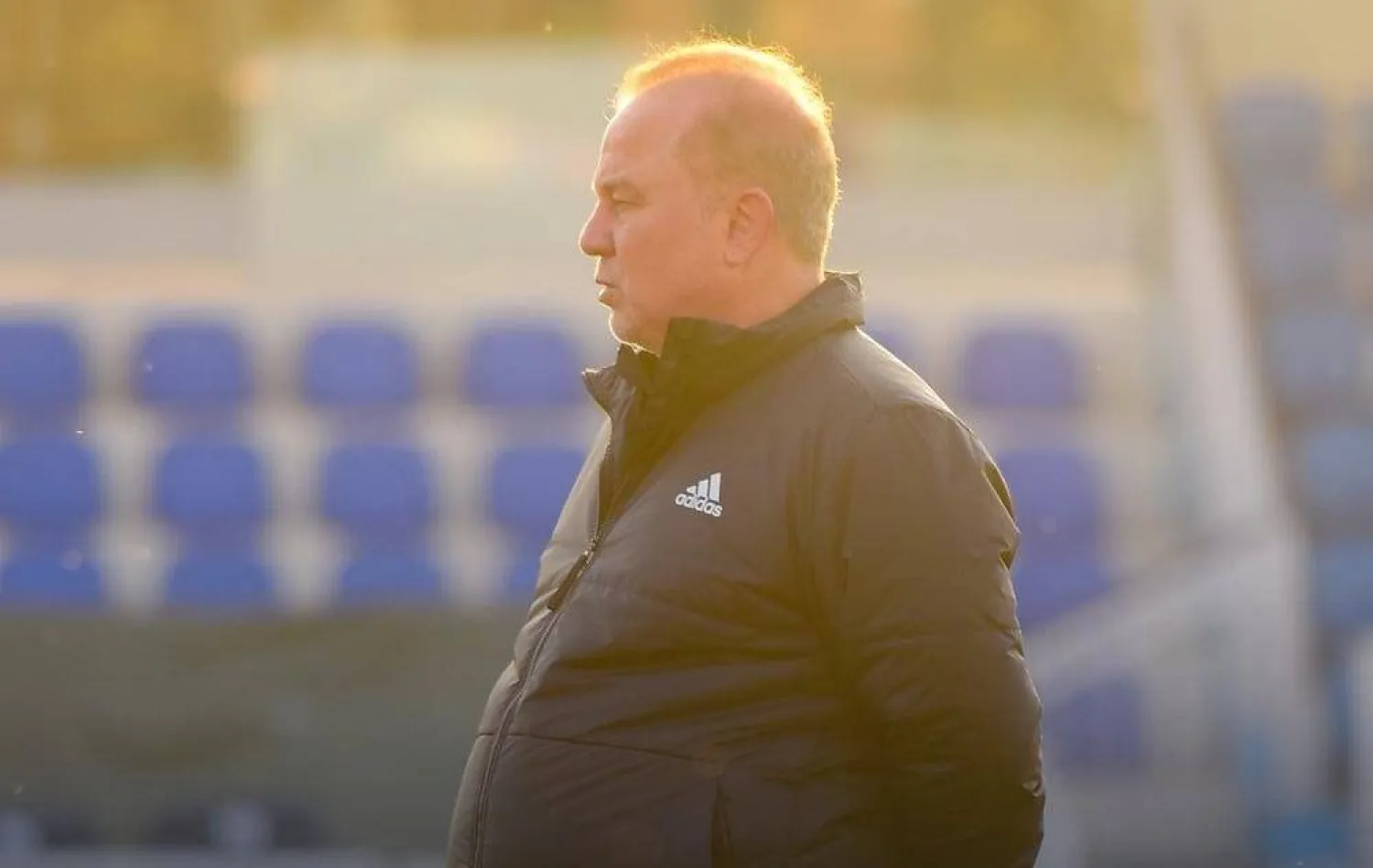 شوقي غريب أقيل من تدريب غزل المحلة (نادي غزل المحلة) 