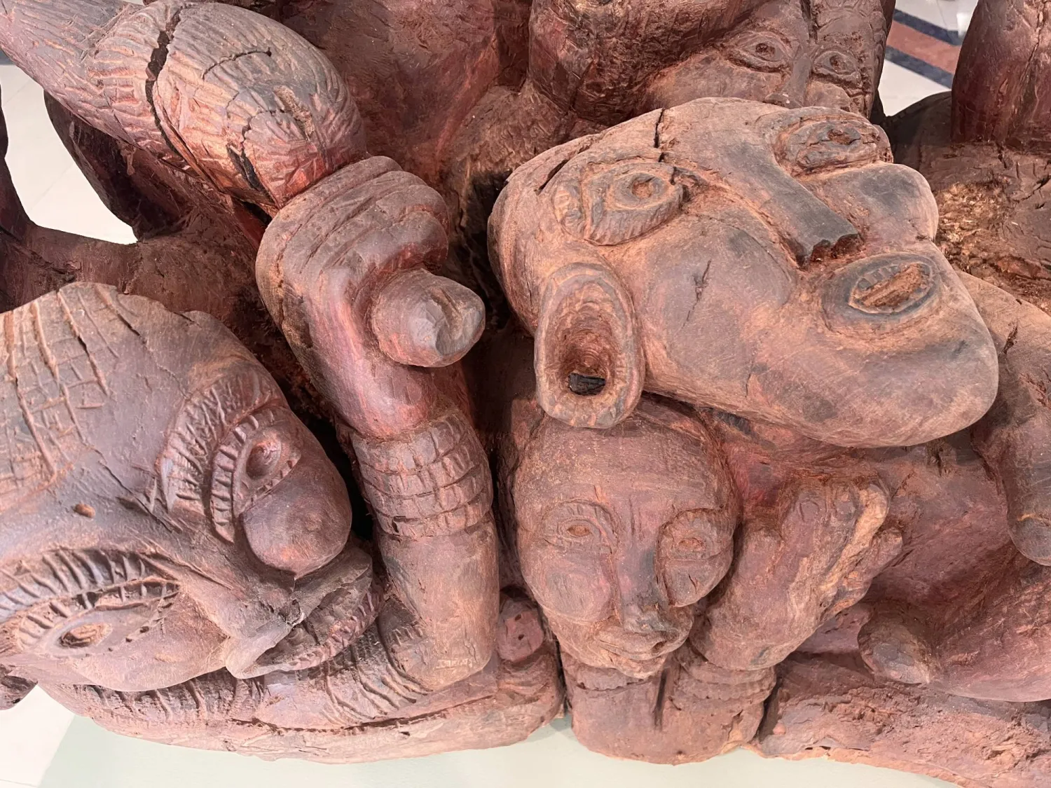 مَشاهد وأشكال من الذاكرة الثقافية والتقاليد الحيّة في كينيا (الشرق الأوسط)