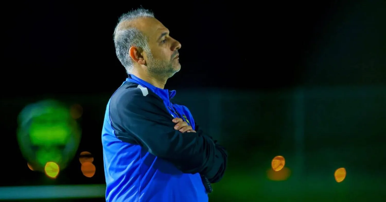 علي عاشور مدرب الخالدية البحريني (نادي الخالدية)