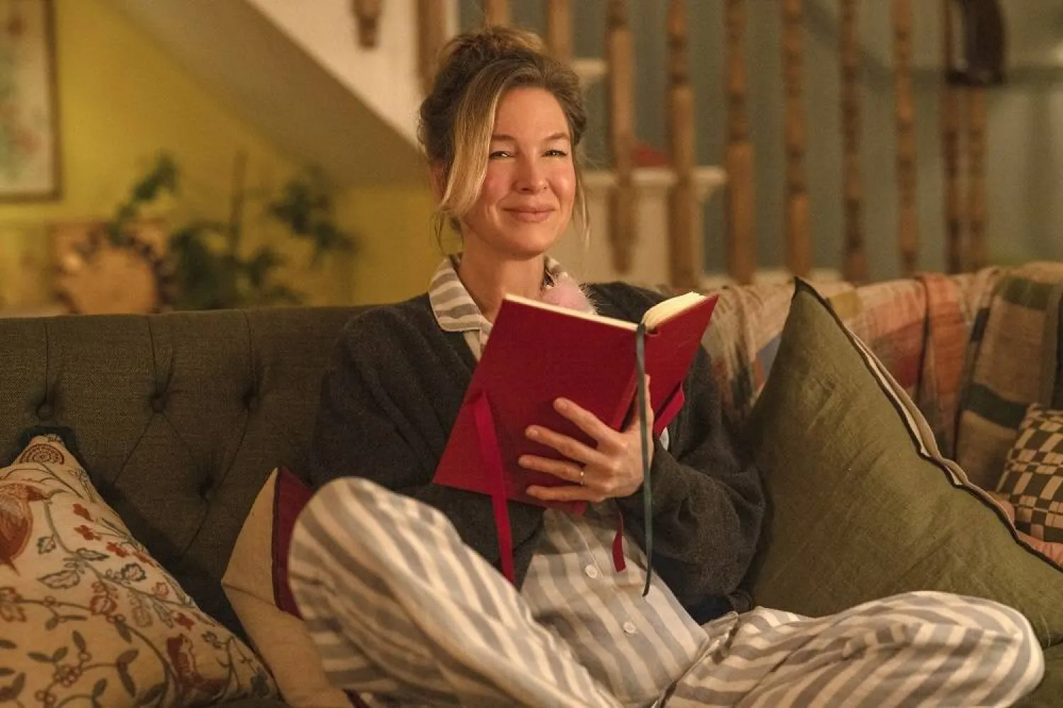This image released by Universal Pictures shows Renée Zellweger in a scene from "Bridget Jones: Mad About the Boy." (Jay Maidment/Universal Pictures via AP)